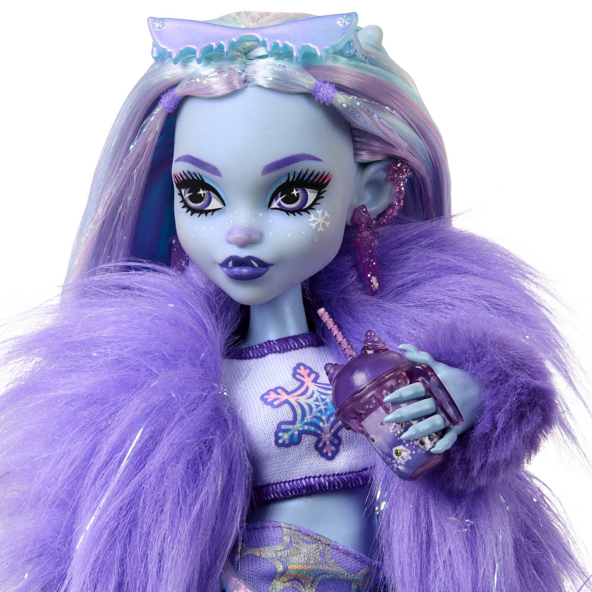 Monster High Doll. Abbey Bominable Yeti Fashion Doll With Accessories - Image 3