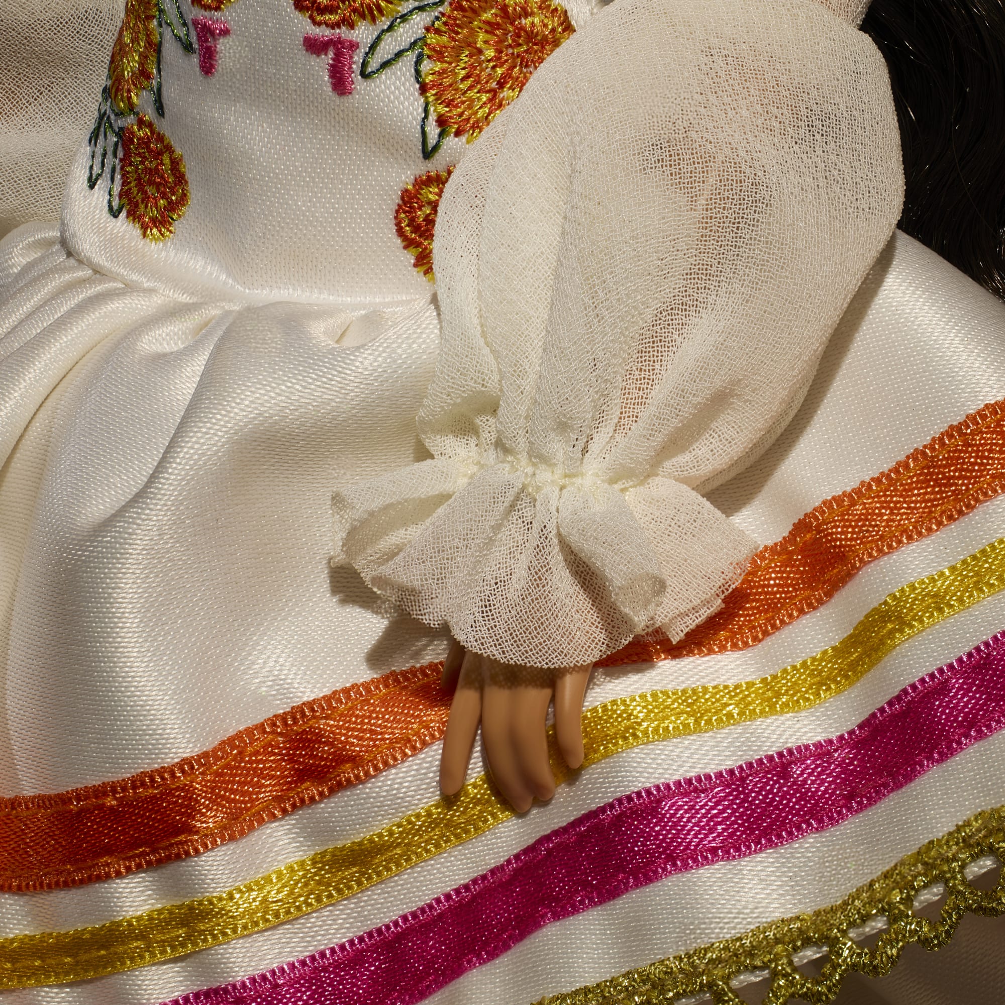 Barbie Signature Muñeca de Colección Día de Muertos - Image 4