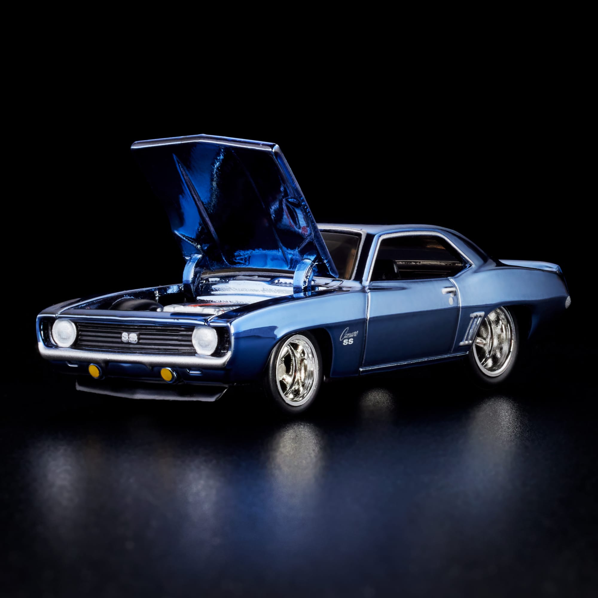 Hot Wheels RLC Exclusive 1969 Chevy Camaro SS - Image 5