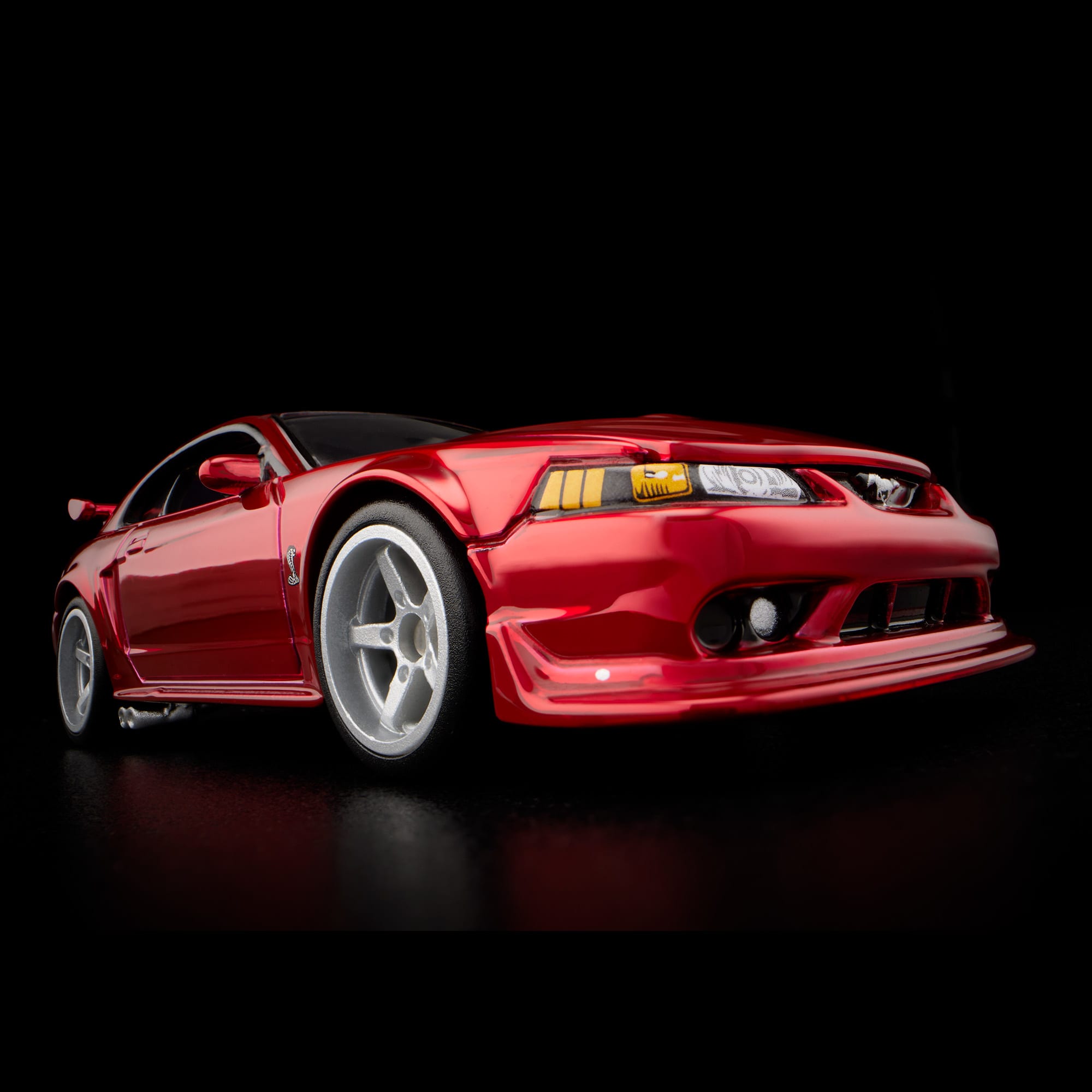 Hot Wheels RLC Exclusive 2000 Ford Mustang SVT Cobra R - Image 5