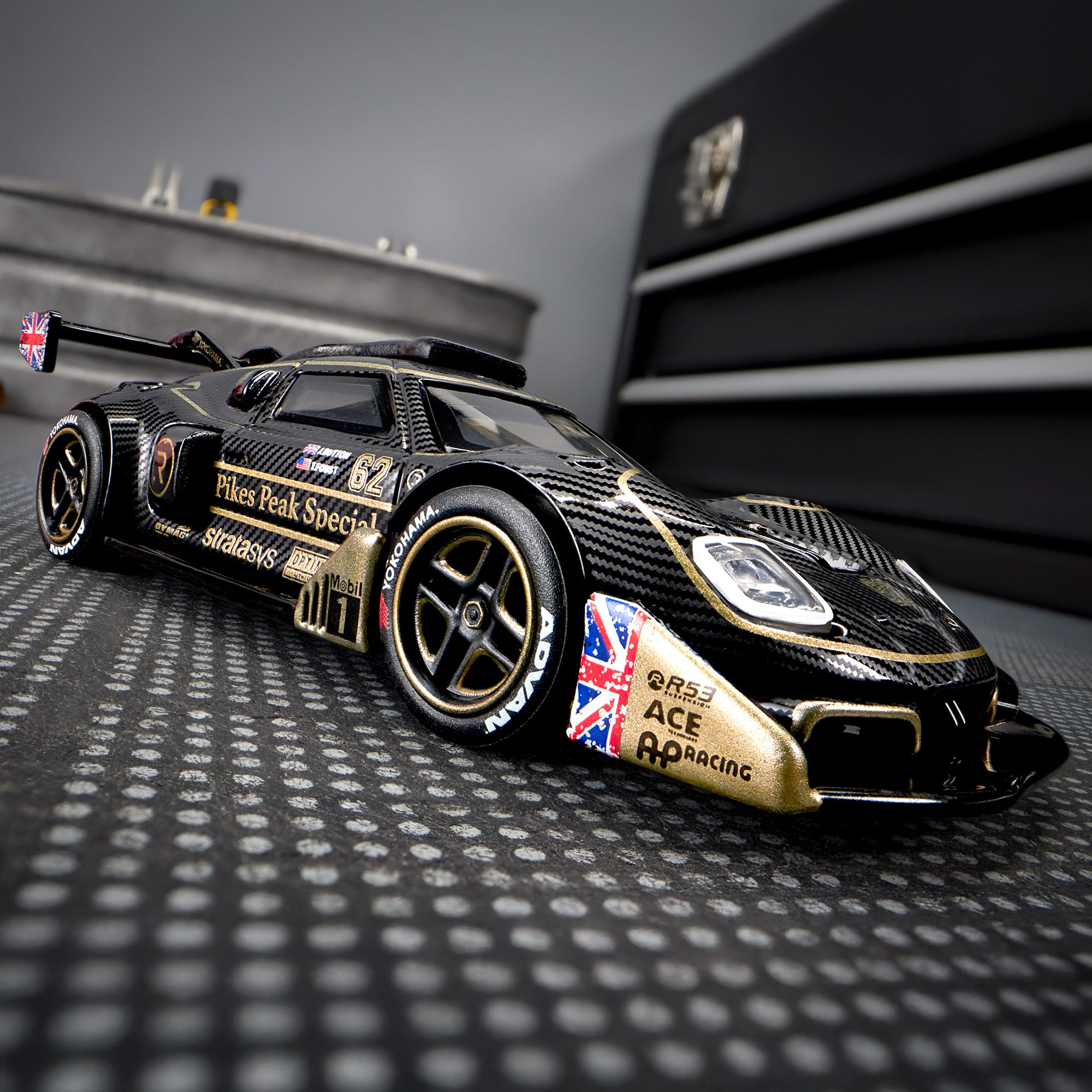 Hot Wheels Elite 64 Radford Type 62-2 Pikes Peak - Image 13