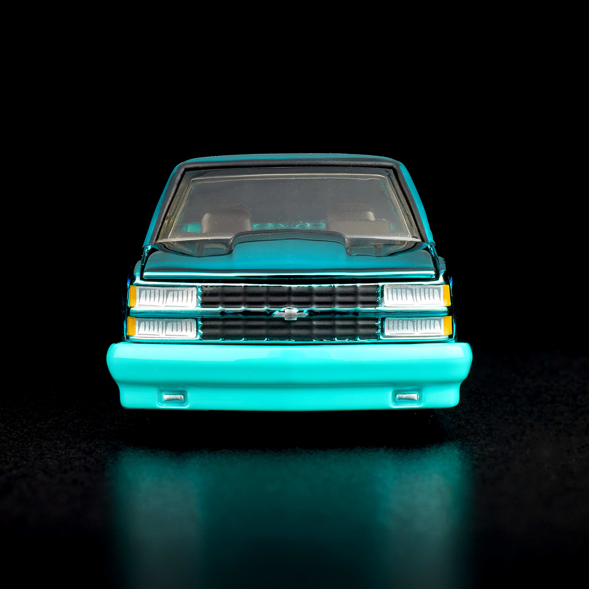 Hot Wheels RLC Exclusive 1990 Chevy 454 SS - Image 15