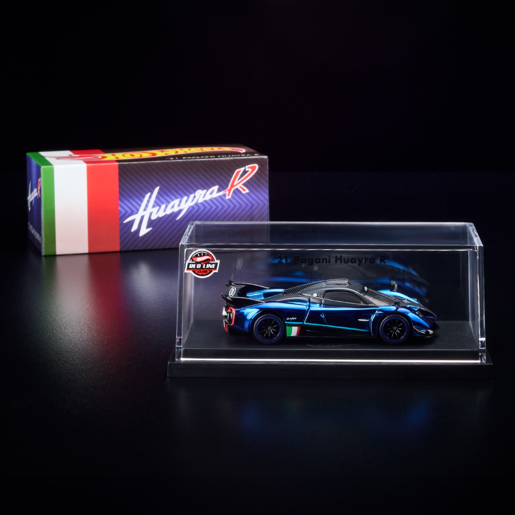 Hot Wheels RLC Exclusive 2021 Pagani Huayra R - Image 18