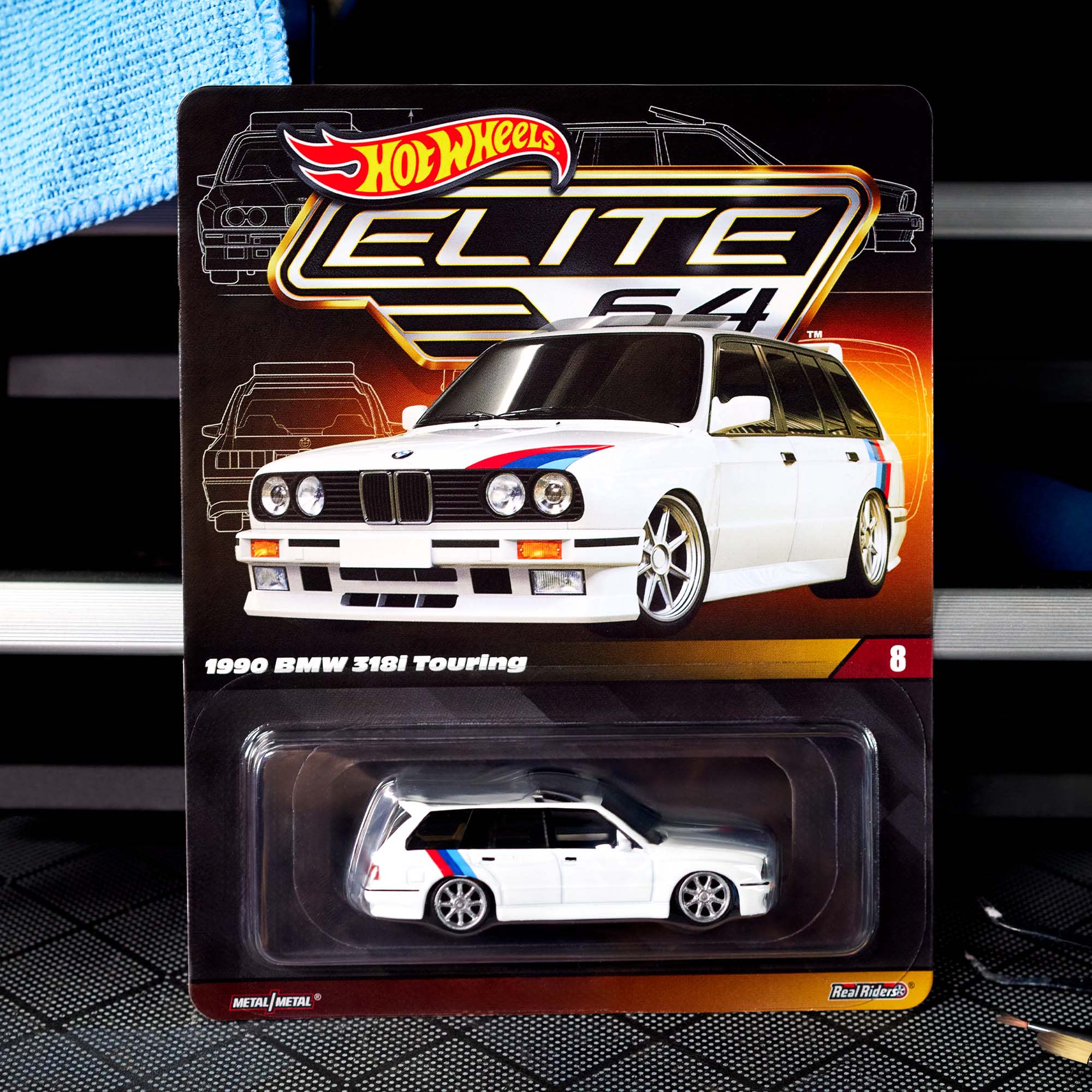 Hot Wheels Elite 64 1990 BMW 318i Touring - Image 8