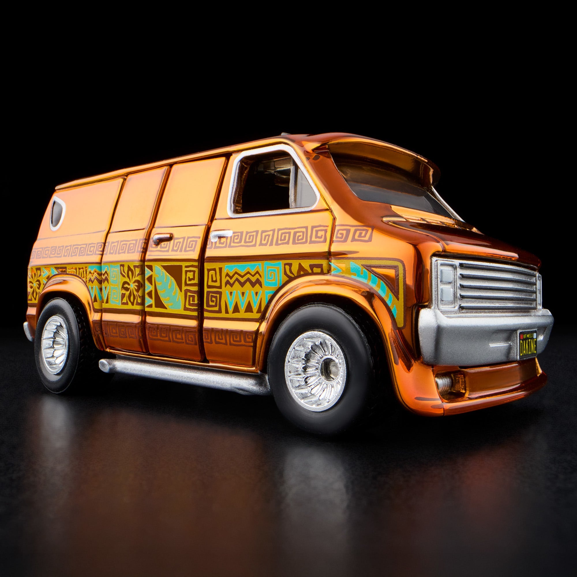 Hot Wheels RLC Exclusive '70s Dodge Tradesman Van - Image 20