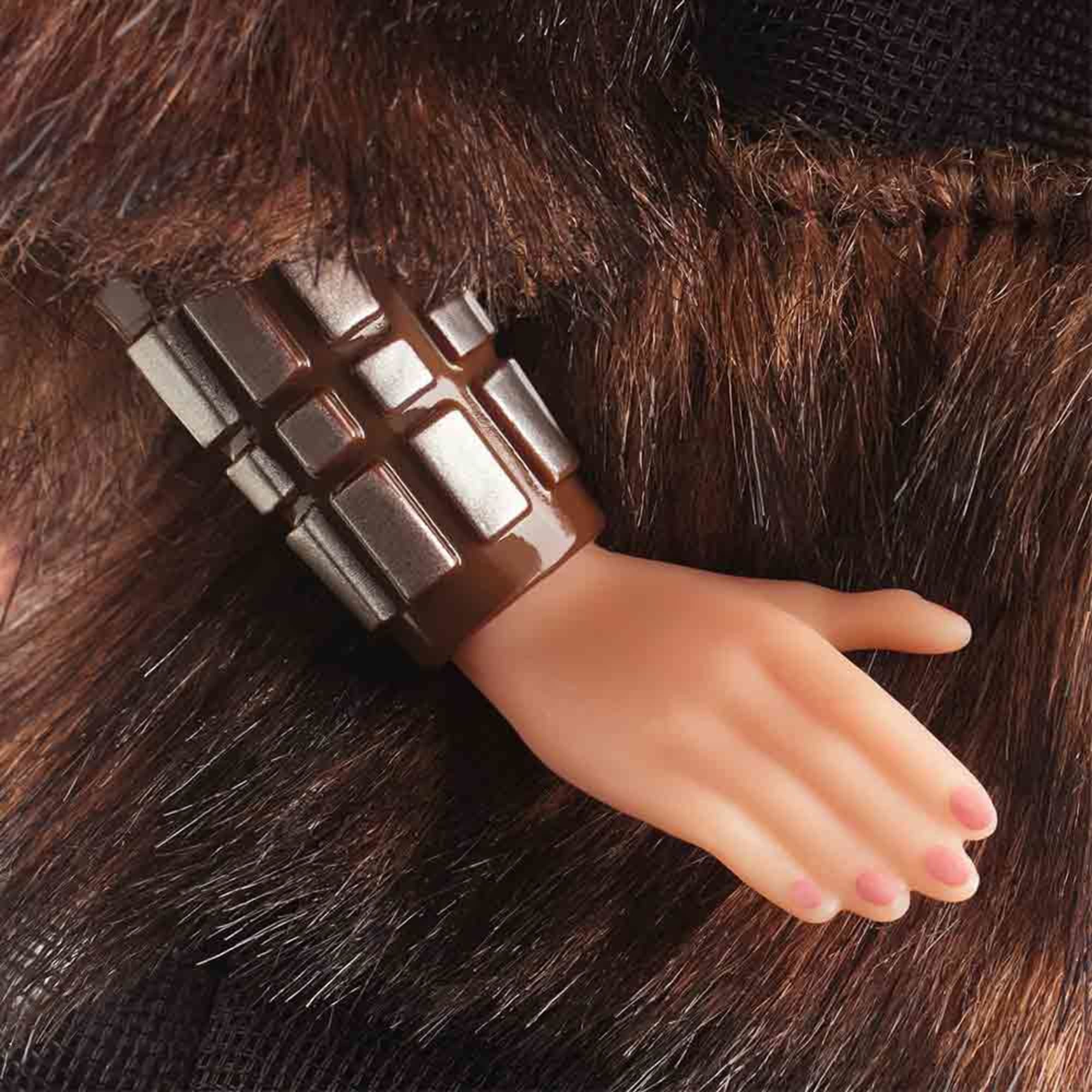 Star Wars Chewbacca x Barbie Doll - Image 6