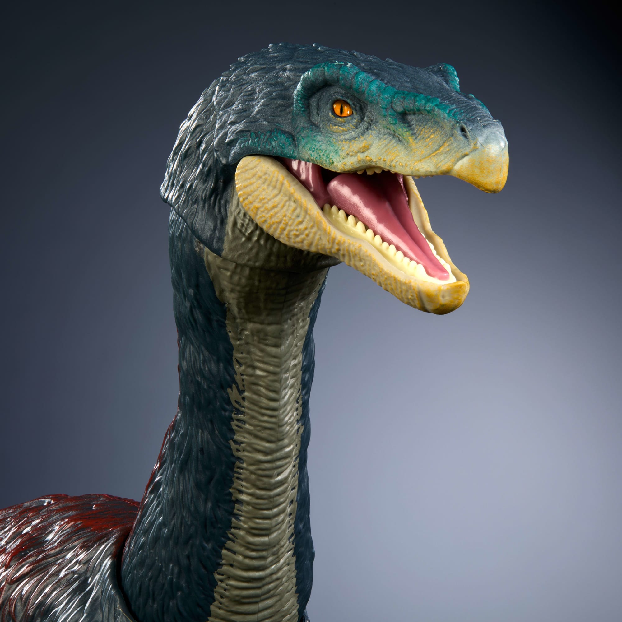 Jurassic World Dominion Hammond Collection Therizinosaurus - Image 2