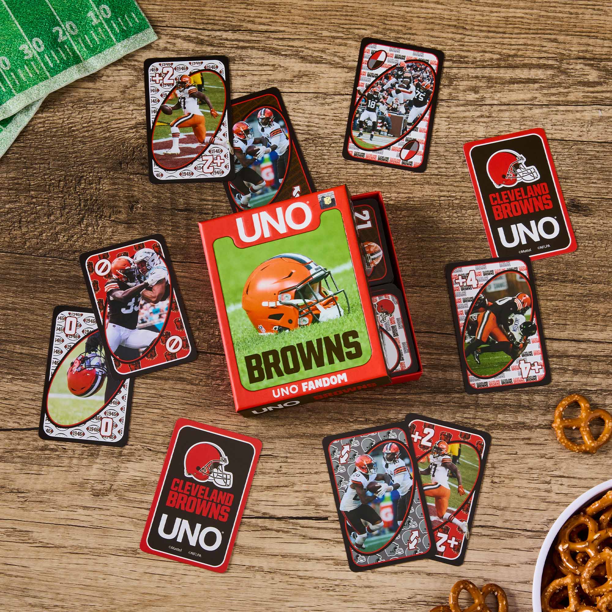 UNO Fandom NFL Cleveland Browns Game Deck - Image 3