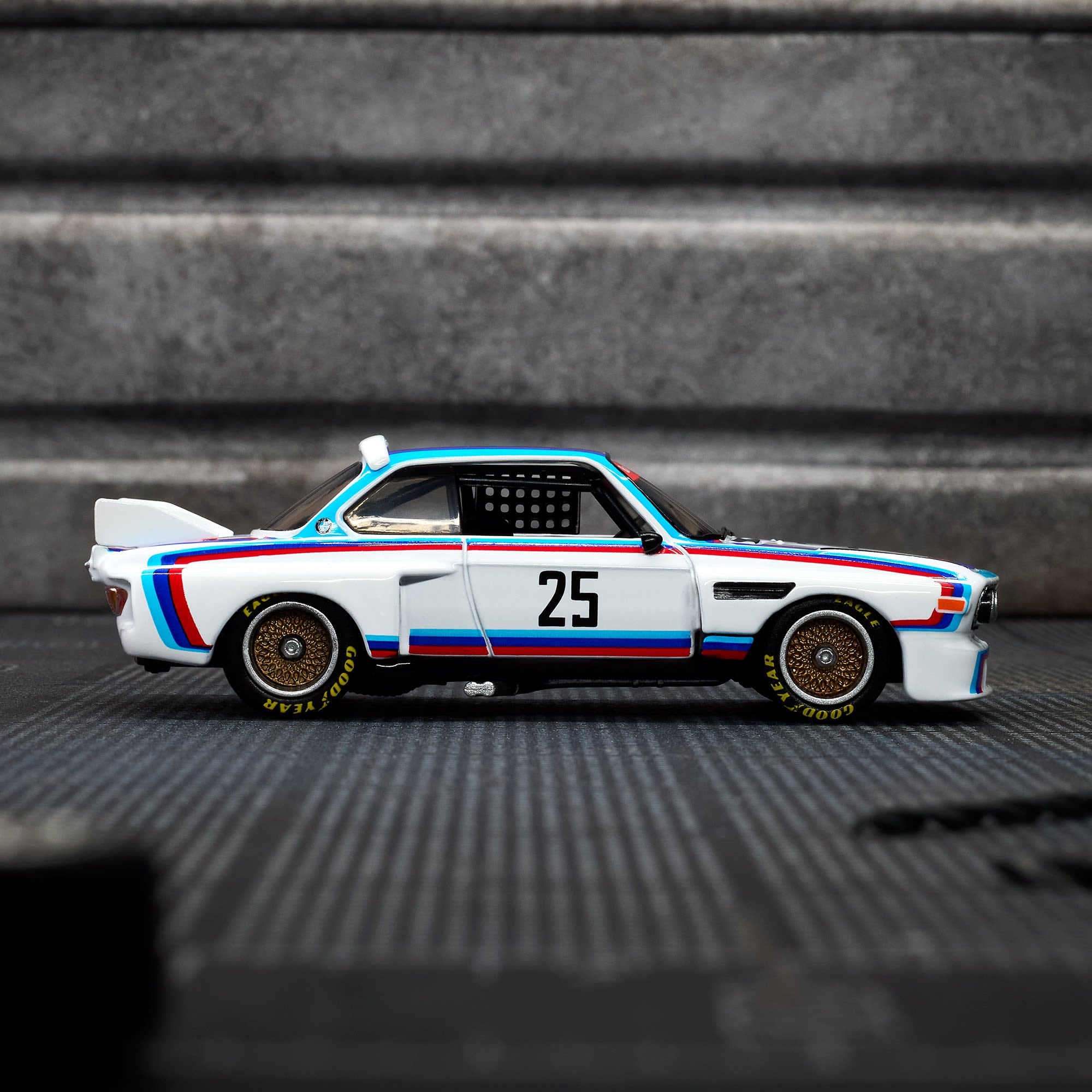 Hot Wheels Elite 64 1975 BMW 3.0 CSL Race - Image 7