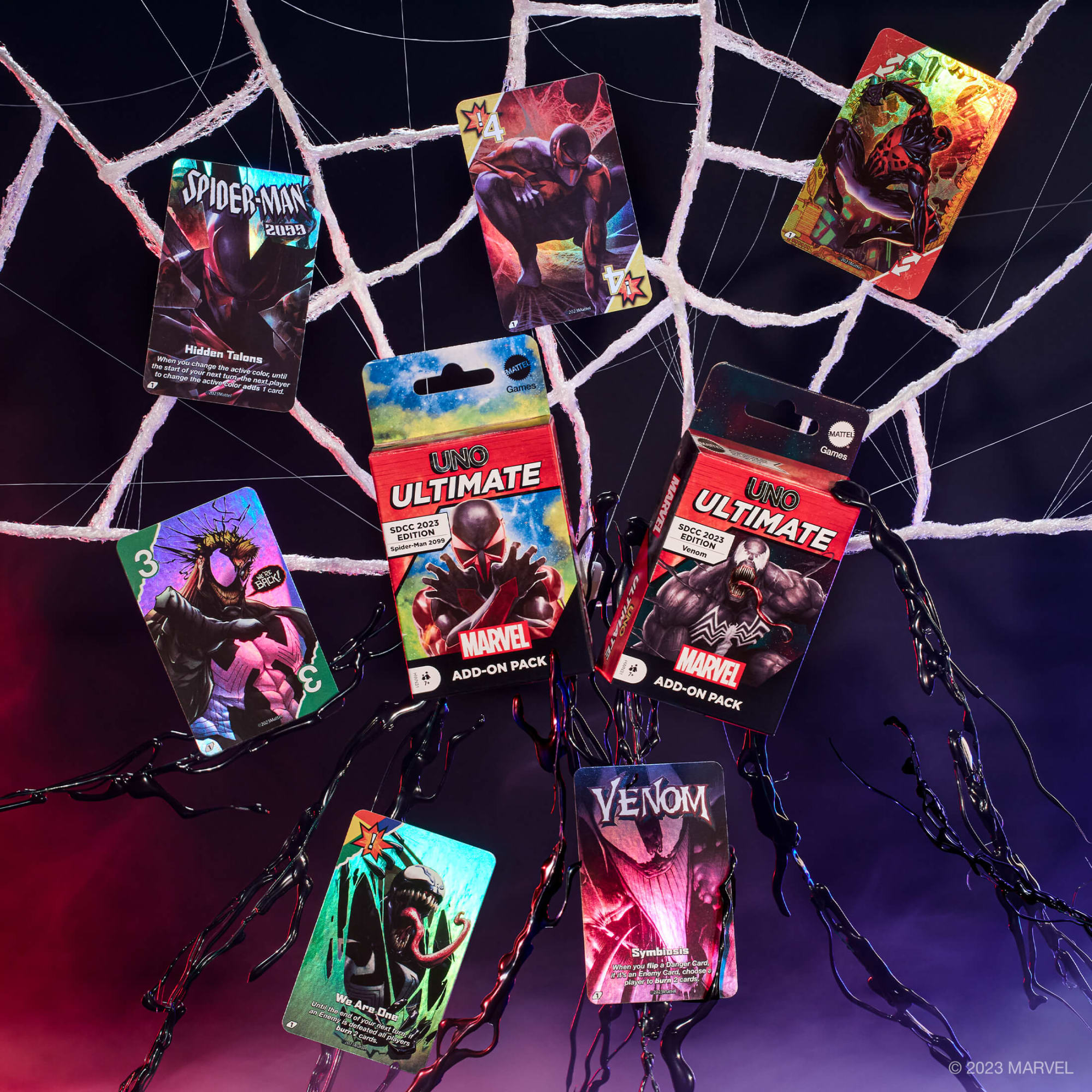 UNO Ultimate Marvel Spider-Man 2099 vs. Venom Add-On 2-Pack - Image 4