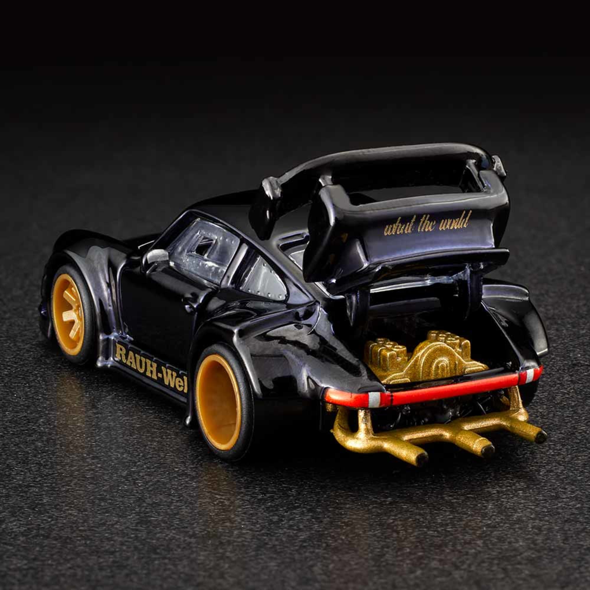 Hot Wheels RLC Exclusive RWB Porsche 930 w/ Akira Nakai Figurine - Image 5