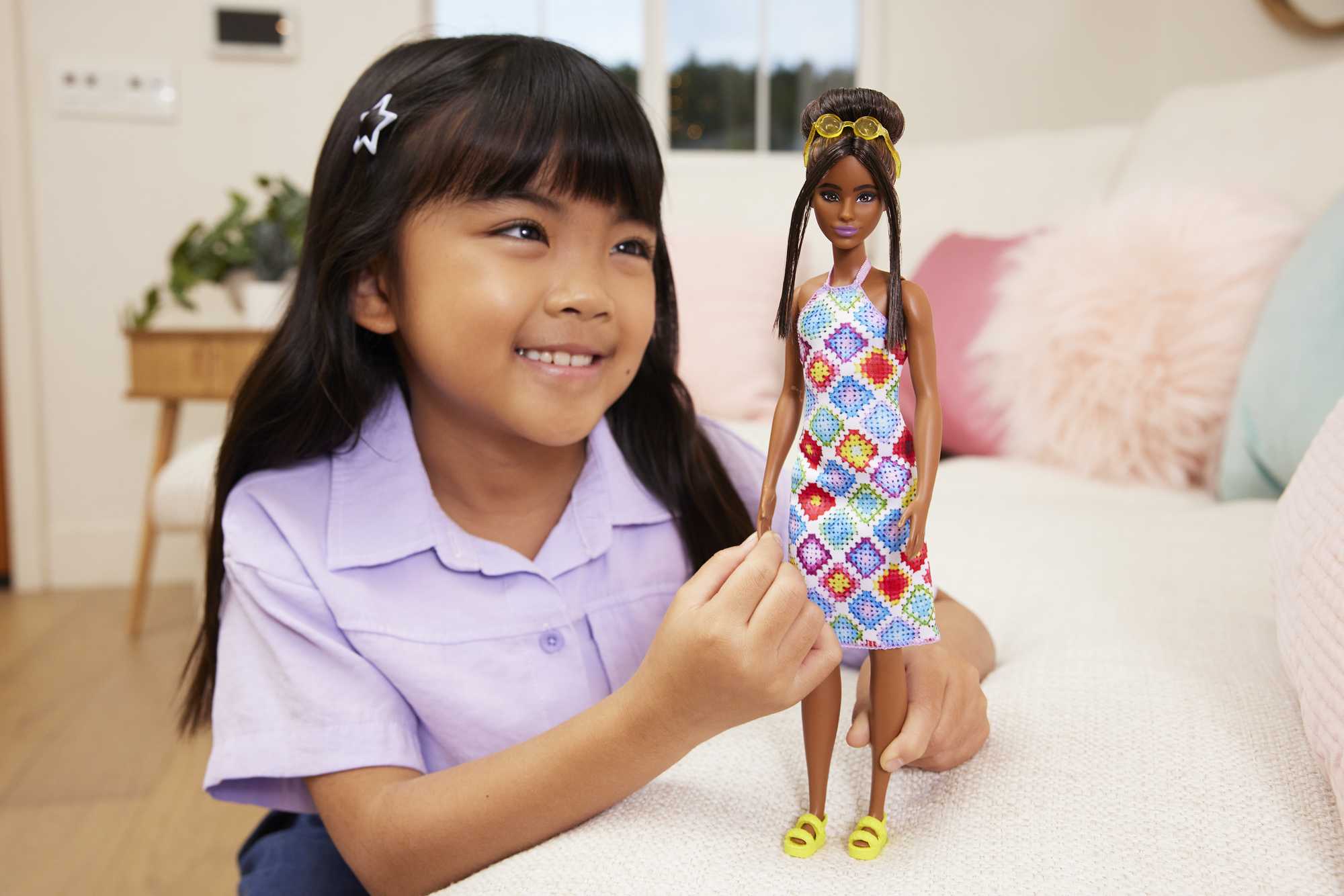 Barbie Fashionistas Doll #210 With Bun And Crochet Halter Dress - Image 2
