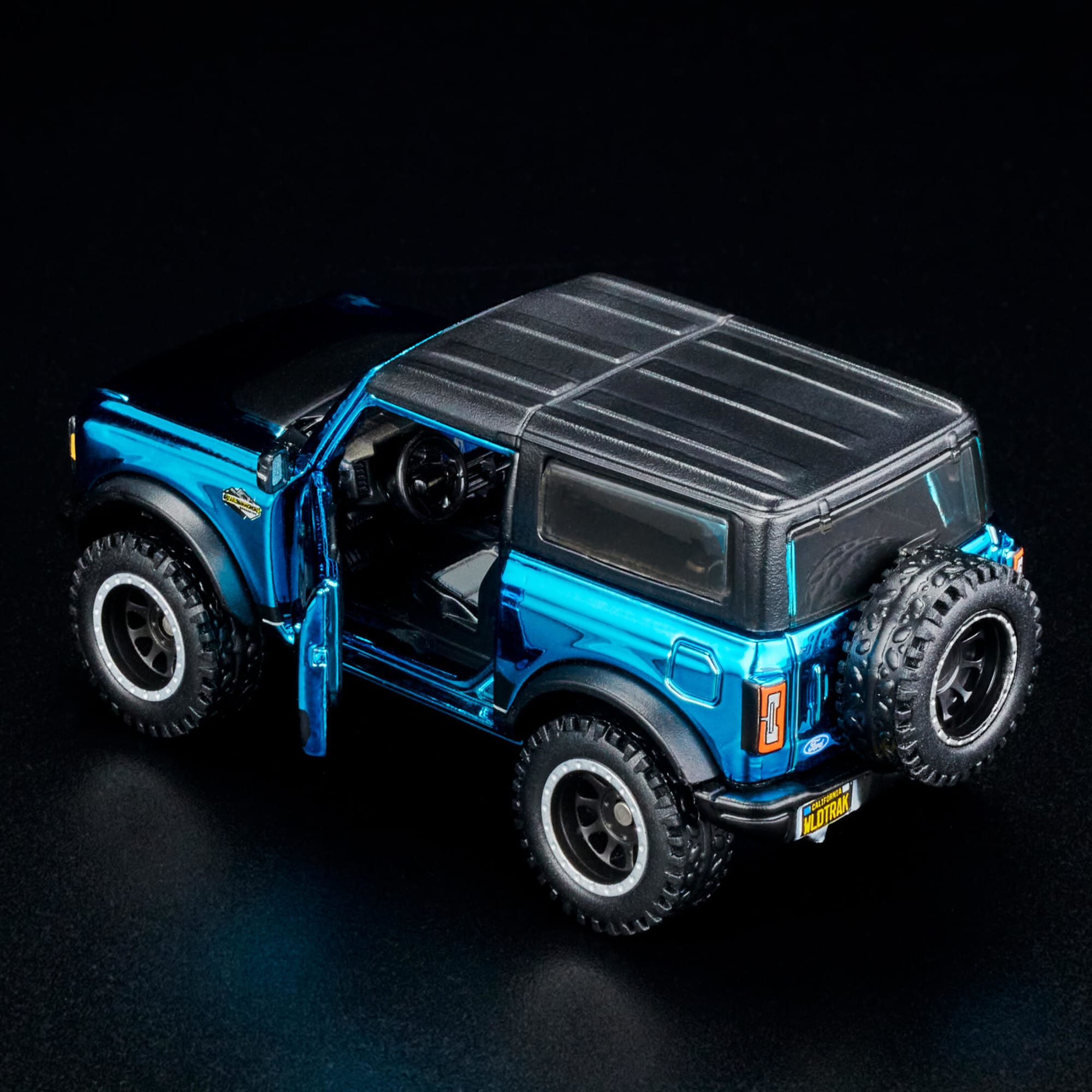 Hot Wheels RLC Exclusive '21 Ford Bronco Wildtrak - Image 3