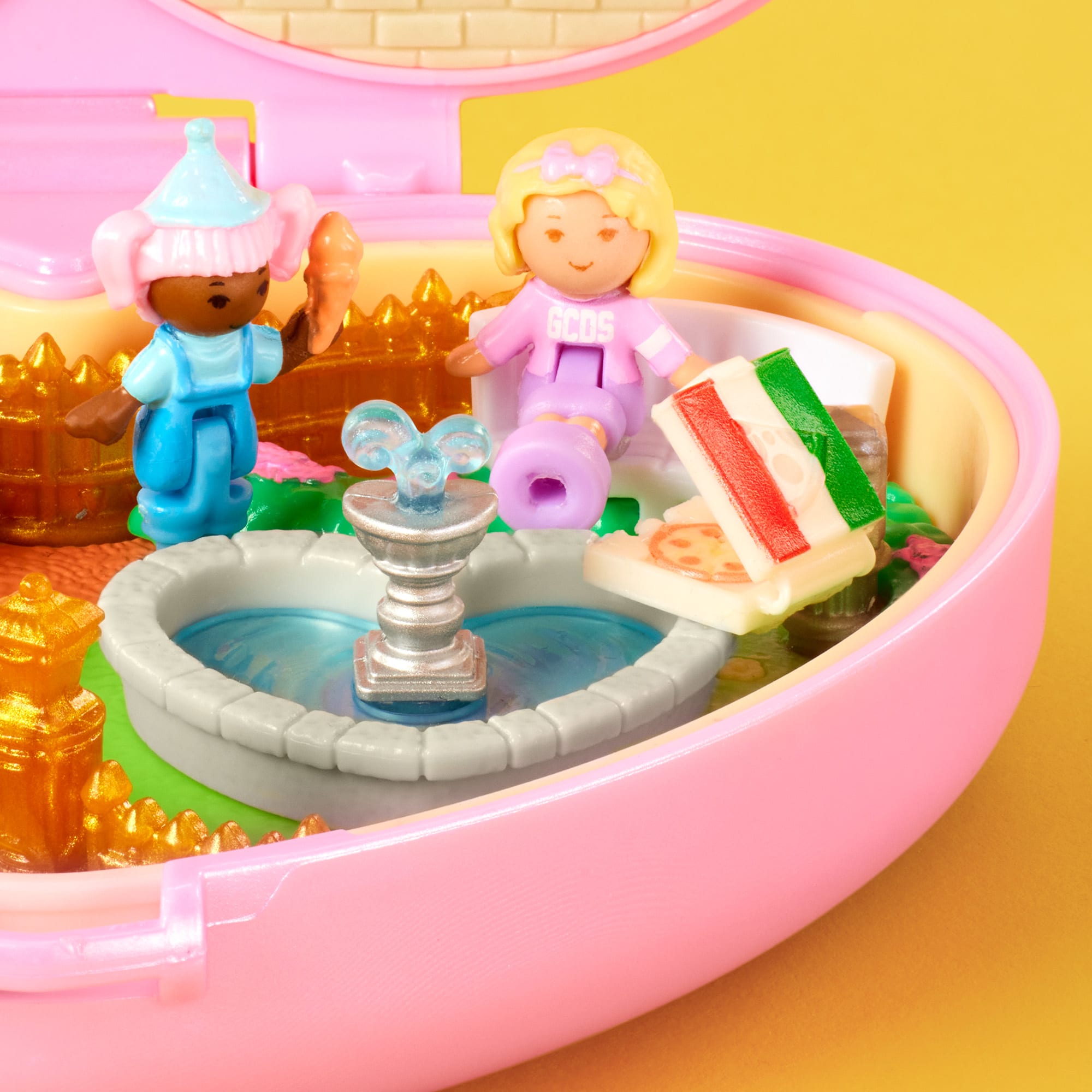 Polly Pocket x GCDS Compact - Image 4