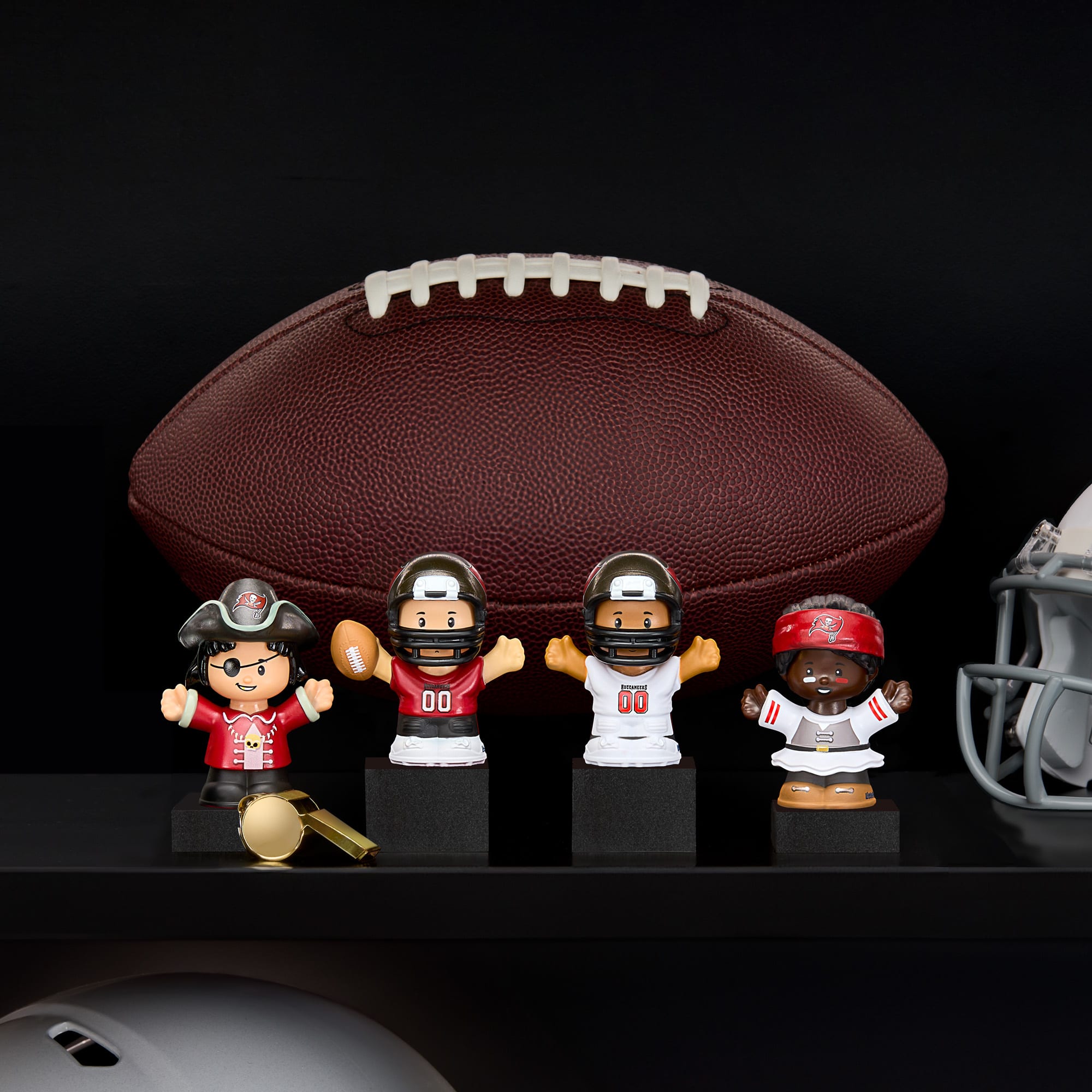 Little People Collector x NFL Tampa Bay Buccaneers Set - Image 2