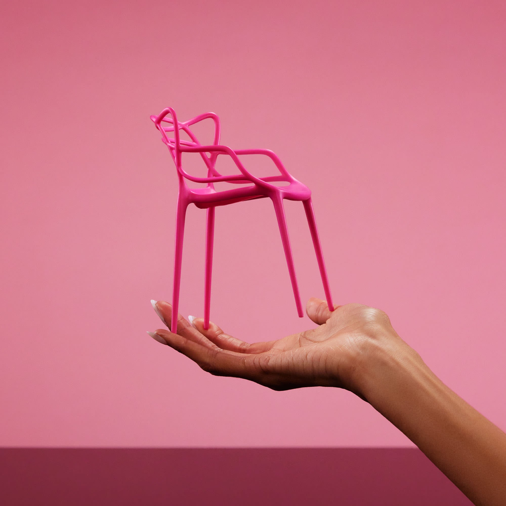 Barbie x Kartell 5-Piece Doll-Sized Chair Set - Image 7